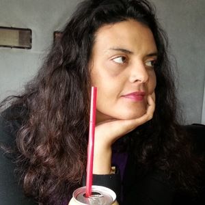 Meet your Posher, Danielle